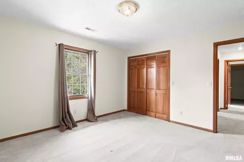 Bedroom - 3985 Mill Stone Dr, Springfield, IL 62711 photo 5 of 9