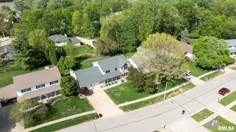 View/Area - 3985 Mill Stone Dr, Springfield, IL 62711 photo 10 of 11