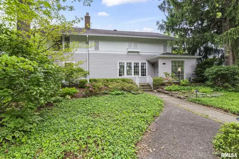 Exterior - 1516 Willemore Ave, Springfield, IL 62704 photo 1 of 10