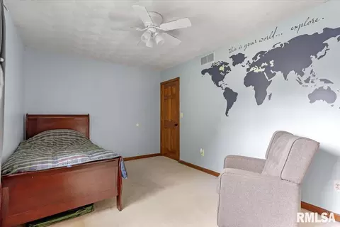 Bedroom - 3990 Springer Ln, Springfield, IL 62711 photo 7 of 9
