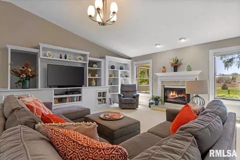 3500 Deer Run Dr, Springfield, IL 62711 photo 9