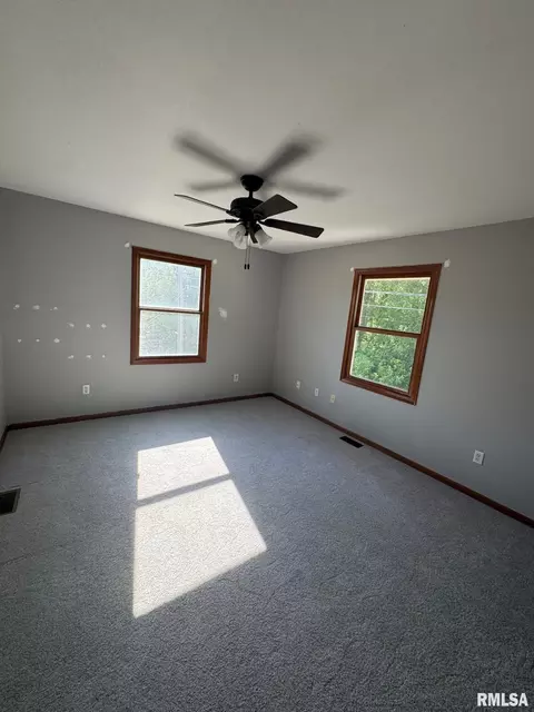 2628 Tahoe Dr, Springfield, IL 62707 photo 10