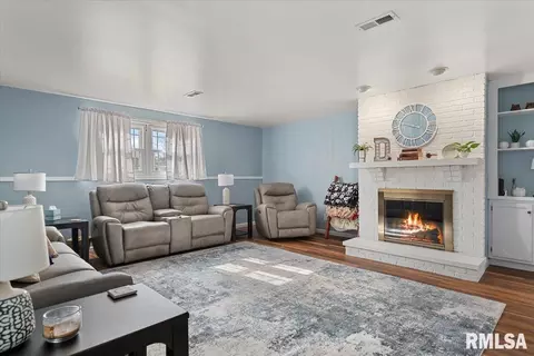Other - 2721 Delaware Dr, Springfield, IL 62702 photo 4 of 8