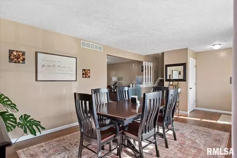 Other - 2721 Delaware Dr, Springfield, IL 62702 photo 1 of 8