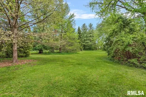 Exterior - 3232 S Park Ave, Springfield, IL 62704 photo 18 of 19