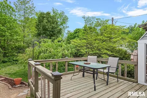 Exterior - 3232 S Park Ave, Springfield, IL 62704 photo 11 of 19