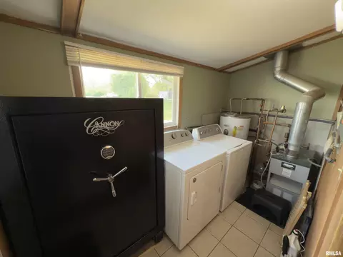 Other - 1310 Carver Rd, Springfield, IL 62707 photo 5 of 6