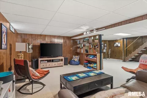 Other - 2704 Interlacken Rd, Springfield, IL 62704 photo 7 of 11