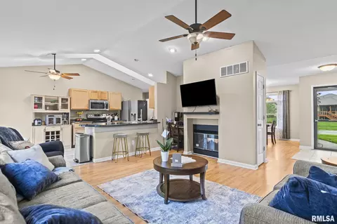 Other - 801 E Spruce St, Chatham, IL 62629 photo 1 of 12