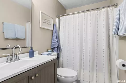 Bath - 801 E Spruce St, Chatham, IL 62629 photo 1 of 1