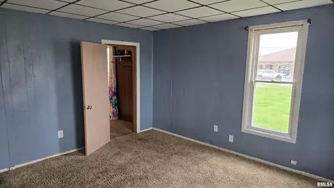 Bedroom - 1606 Sangamon Ave, Springfield, IL 62702 photo 1 of 1