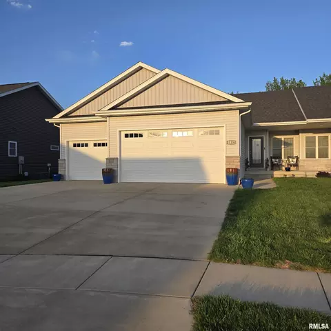 1512 Balfour Dr, Springfield, IL 62711