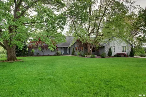 4034 Marian St, Quincy, IL 62305