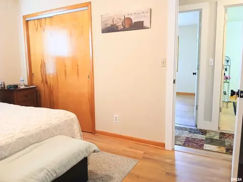 Bedroom - 2109 Keokuk St, Springfield, IL 62702 photo 4 of 5
