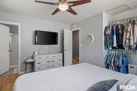 Bedroom - 40 Foresters Ln, Springfield, IL 62704 photo 3 of 6