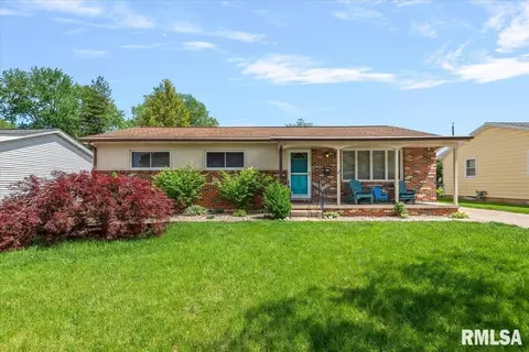40 Foresters Ln, Springfield, IL 62704