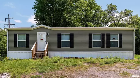 9049 Grassy Rd, Marion, IL 62959