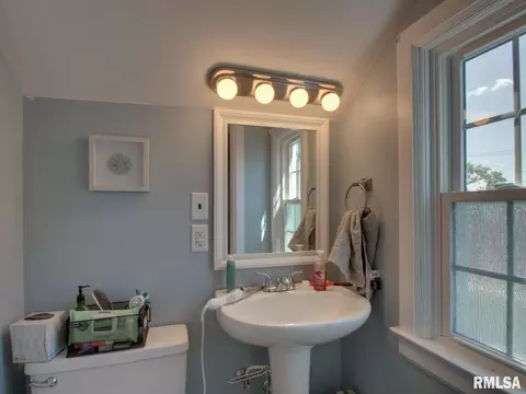 Bath - 910 S 24th St, Quincy, IL 62301 photo 1 of 2