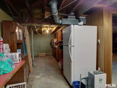 Other - 910 S 24th St, Quincy, IL 62301 photo 6 of 8