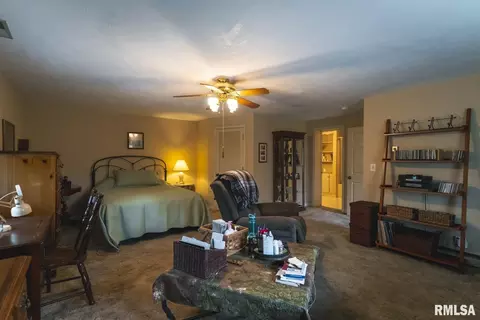 Bedroom - 17157 Liberty Rd, Grafton, IL 62037 photo 3 of 3