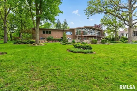 Exterior - 41 Forest Rdg, Springfield, IL 62712 photo 23 of 27