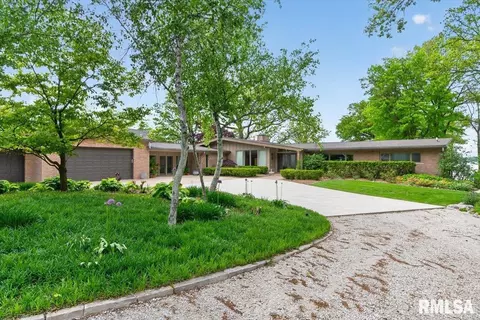 Exterior - 41 Forest Rdg, Springfield, IL 62712 photo 2 of 27