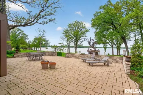 Exterior - 41 Forest Rdg, Springfield, IL 62712 photo 11 of 27