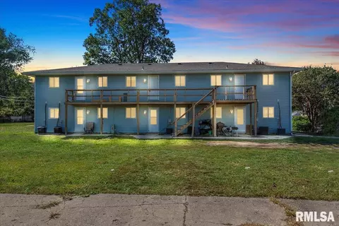824 E Ridgely Ave, Springfield, IL 62702
