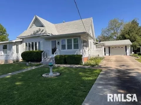 614 French St, Chapin, IL 62628