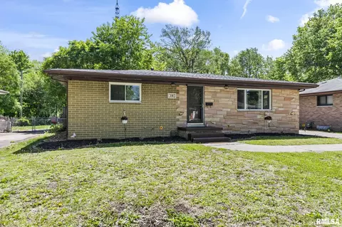 Exterior - 38 Monica Ln, Springfield, IL 62702 photo 2 of 6