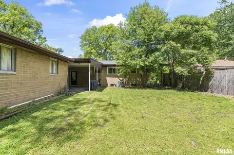 Exterior - 38 Monica Ln, Springfield, IL 62702 photo 3 of 6