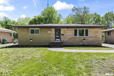 38 Monica Ln, Springfield, IL 62702