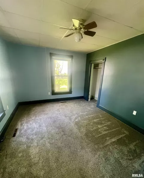Bedroom - 101 N Cedar St, Bowen, IL 62316 photo 2 of 2