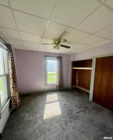 Bedroom - 101 N Cedar St, Bowen, IL 62316 photo 1 of 2