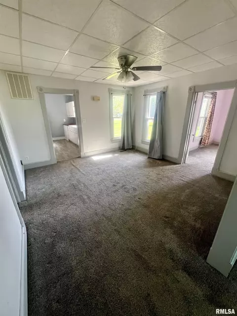 Living - 101 N Cedar St, Bowen, IL 62316 photo 3 of 3