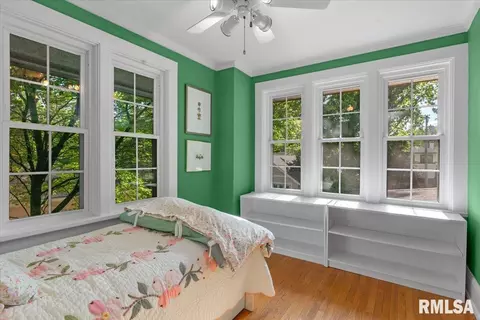 Bedroom - 1533 S Noble Ave, Springfield, IL 62704 photo 5 of 7
