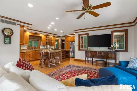 Other - 1533 S Noble Ave, Springfield, IL 62704 photo 3 of 13