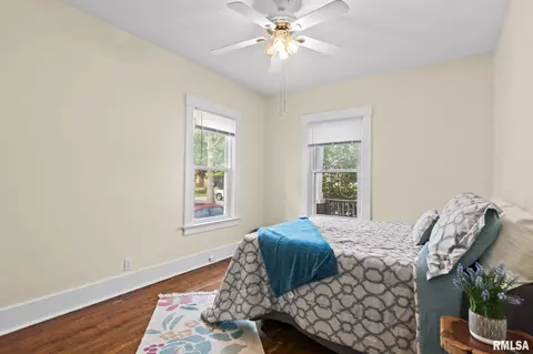 Bedroom - 1941 S Whittier Ave, Springfield, IL 62704 photo 2 of 5