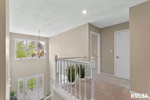 Entry Way - 4414 Comanche Dr, Springfield, IL 62711 photo 2 of 2