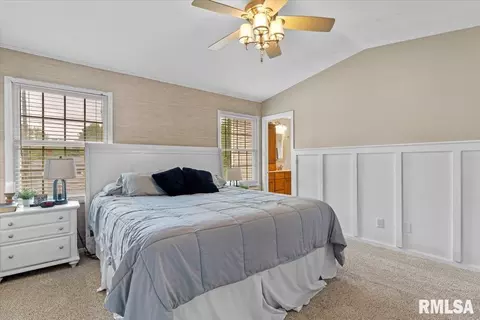 Bedroom - 4414 Comanche Dr, Springfield, IL 62711 photo 2 of 9