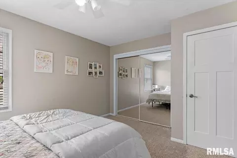 Bedroom - 4414 Comanche Dr, Springfield, IL 62711 photo 8 of 9