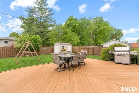 Exterior - 4414 Comanche Dr, Springfield, IL 62711 photo 2 of 10