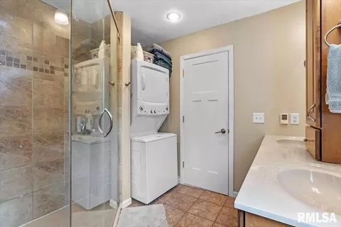 Other - 4414 Comanche Dr, Springfield, IL 62711 photo 3 of 11