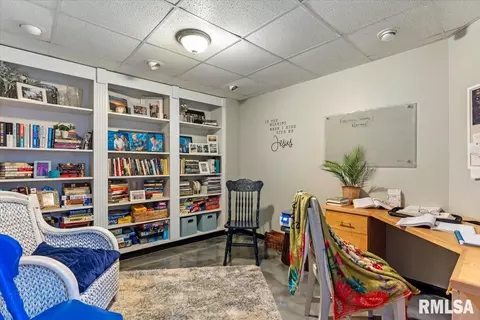 Other - 4414 Comanche Dr, Springfield, IL 62711 photo 7 of 11