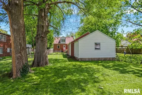 Exterior - 3211 S 3rd St, Springfield, IL 62703 photo 8 of 8