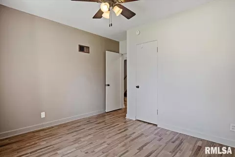 Bedroom - 3211 S 3rd St, Springfield, IL 62703 photo 5 of 11