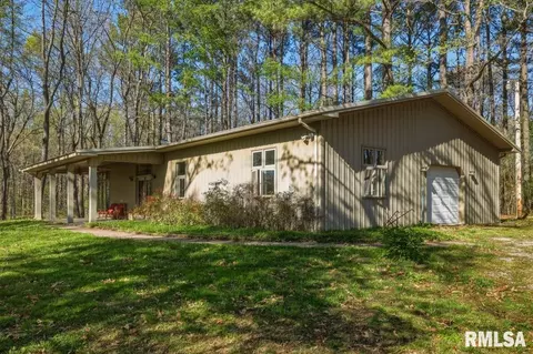 15319 Laminack Rd, Carterville, IL 62918