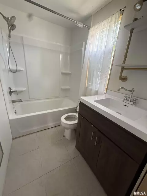 2513 S 7th St, Springfield, IL 62703 photo 10