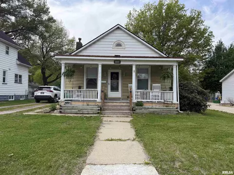 1217 S Garfield Ave, Burlington, IA 52601