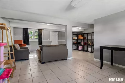 Other - 2308 Tamaroa Trl, Springfield, IL 62702 photo 9 of 12